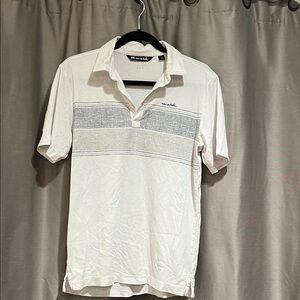 Travis Matthew White polo with stripe men’s size small